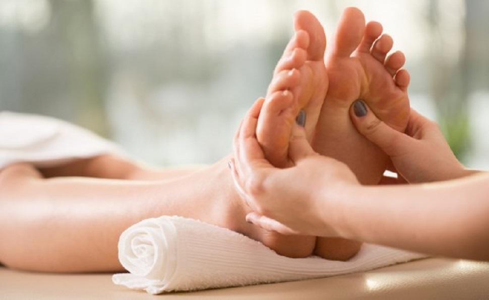 Ce este un masaj reflexo terapie?